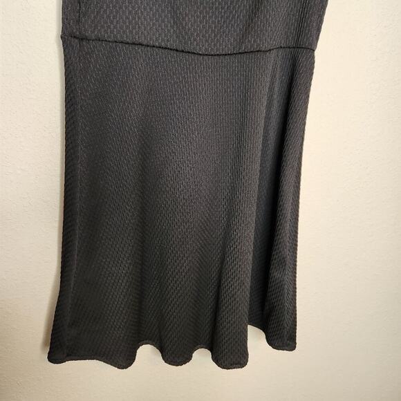 Free People Size Medium Black Waffle Knit Dress With Crocheted Collar - Picture 11 of 15